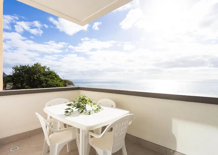 Home2book Beachfront Sea View Gaviotas Appartement